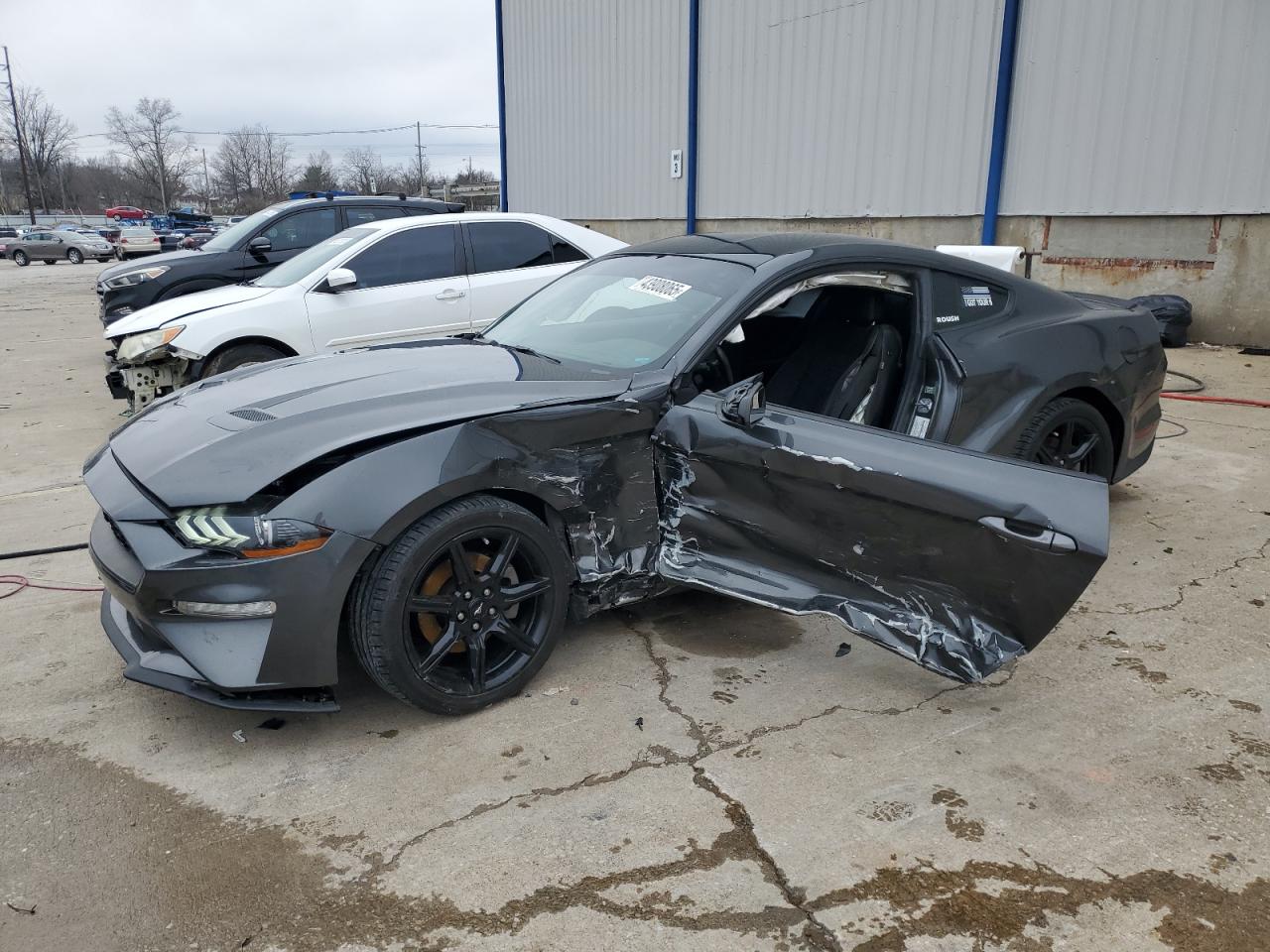 FORD MUSTANG 2018