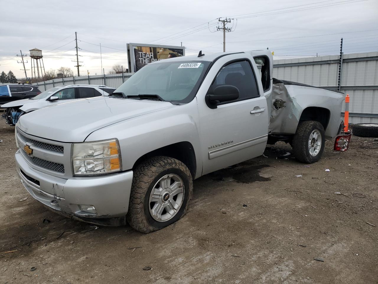 CHEVROLET SILVERADO 2011