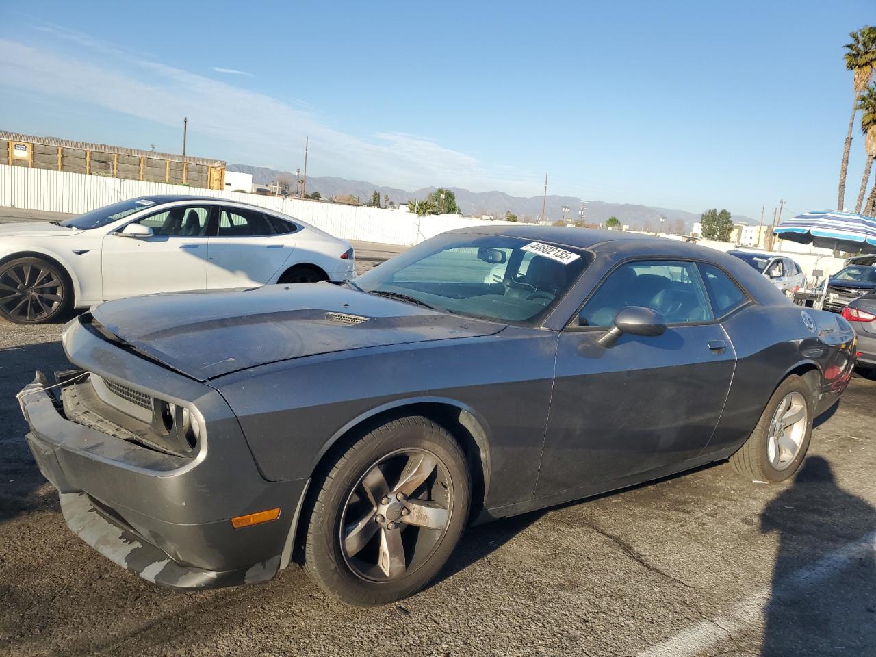 DODGE CHALLENGER 2011