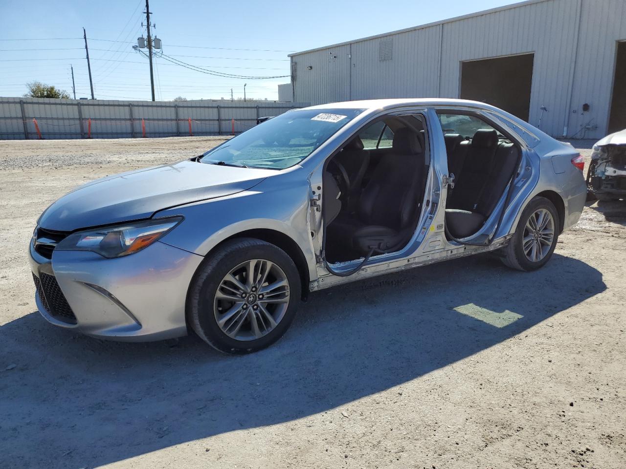 TOYOTA CAMRY LE 2017