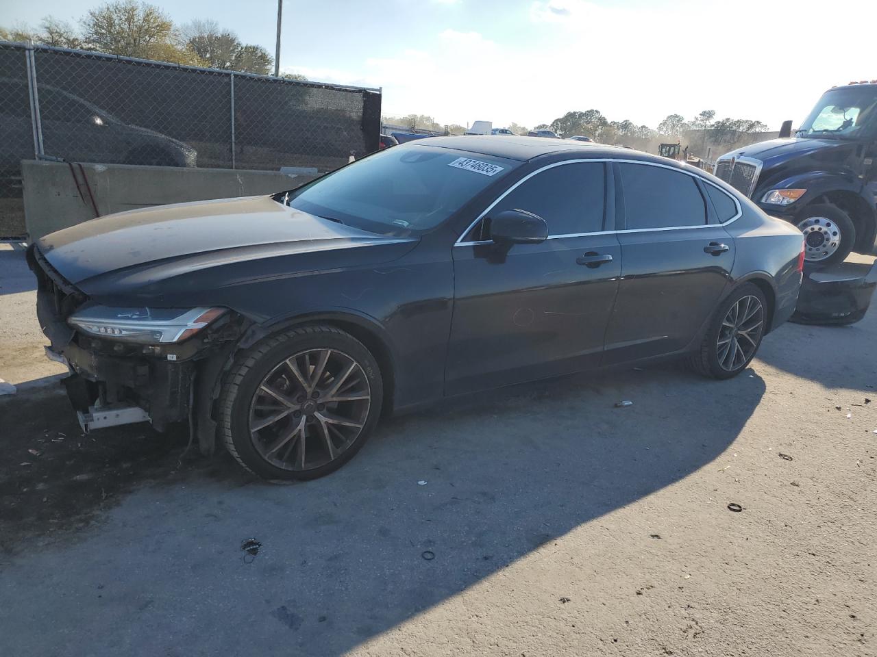 VOLVO S90 T5 MOM 2018
