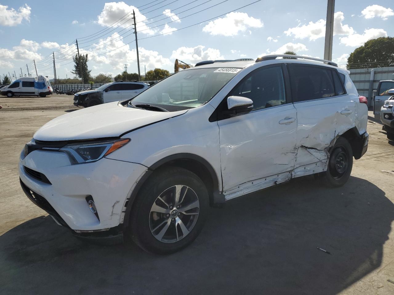 TOYOTA RAV4 ADVEN 2018