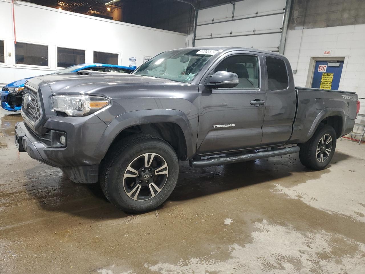 TOYOTA TACOMA ACC 2018