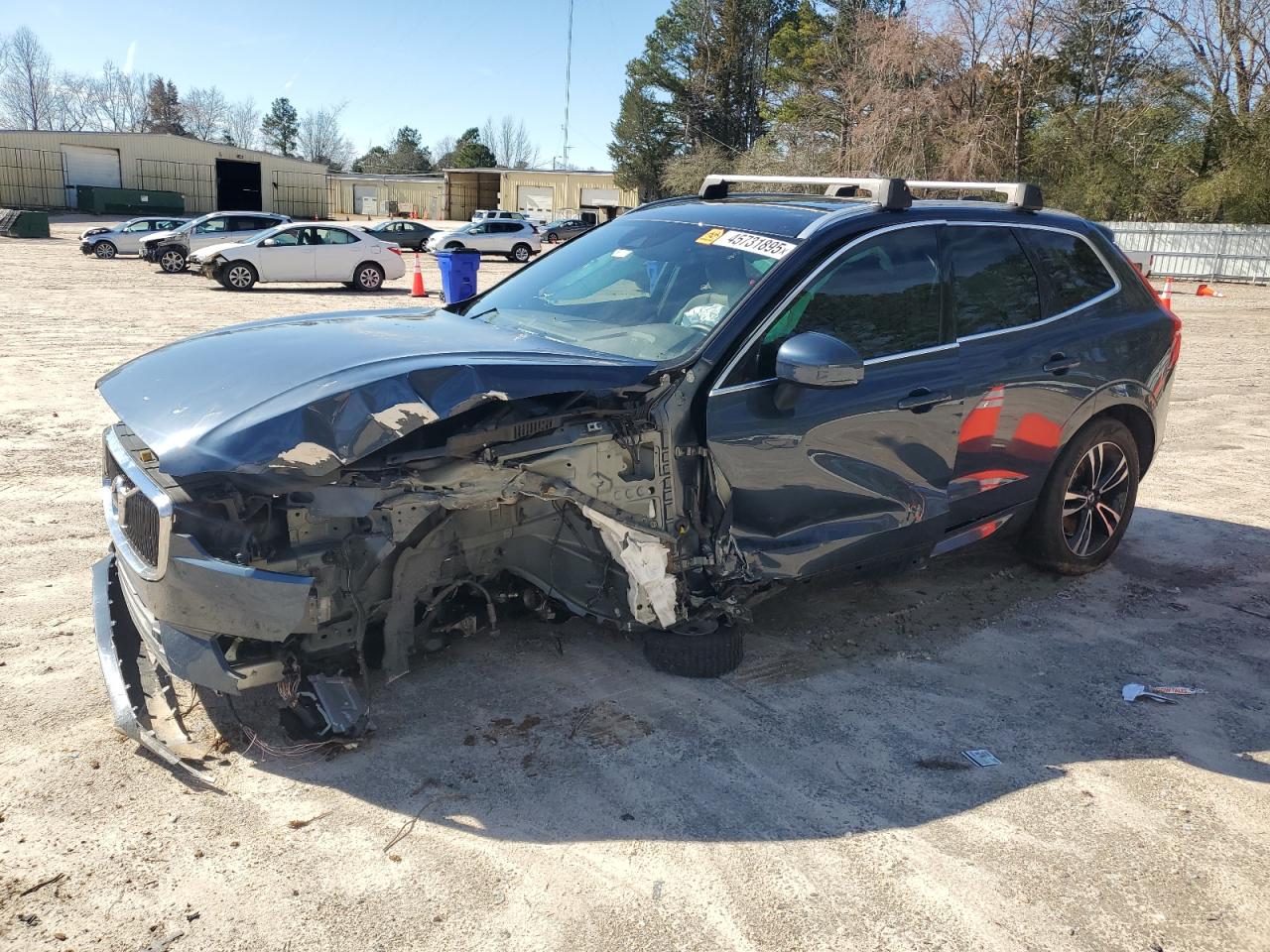 VOLVO XC60 2021