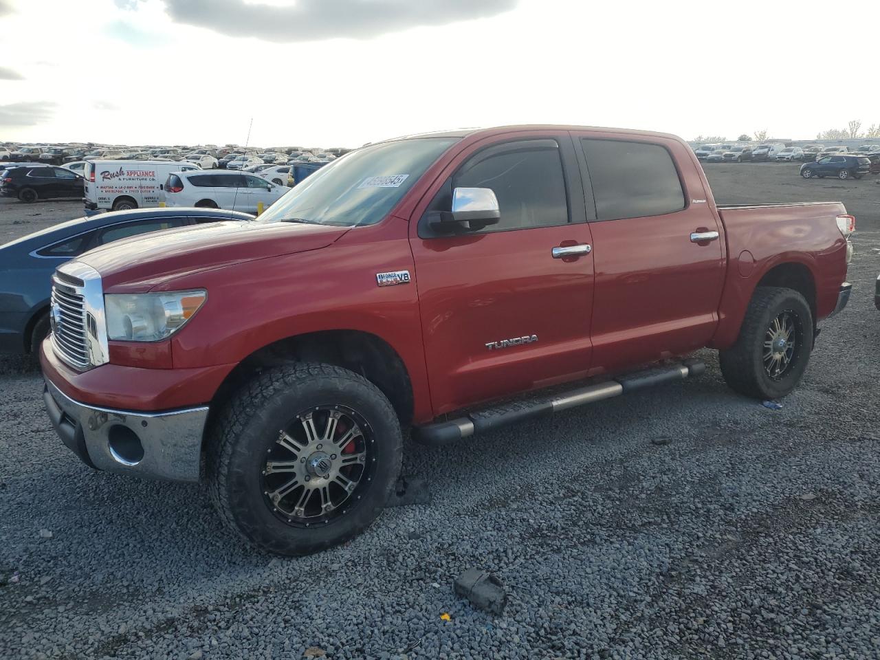 TOYOTA TUNDRA CRE 2011