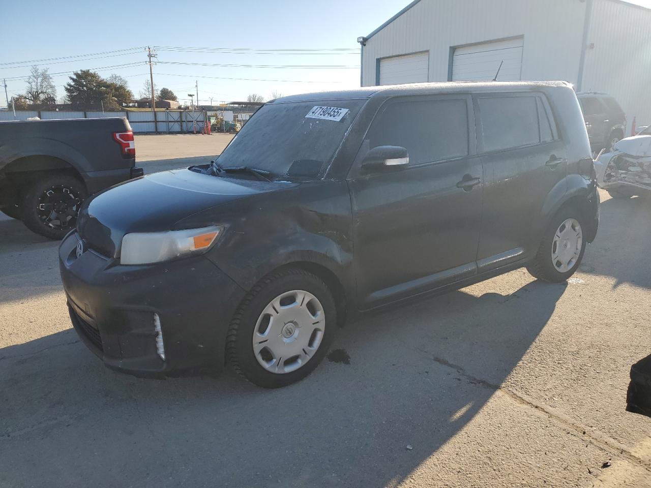 TOYOTA SCION XB 2013