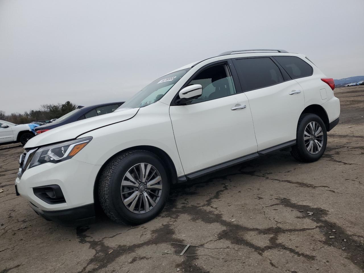 NISSAN PATHFINDER 2020