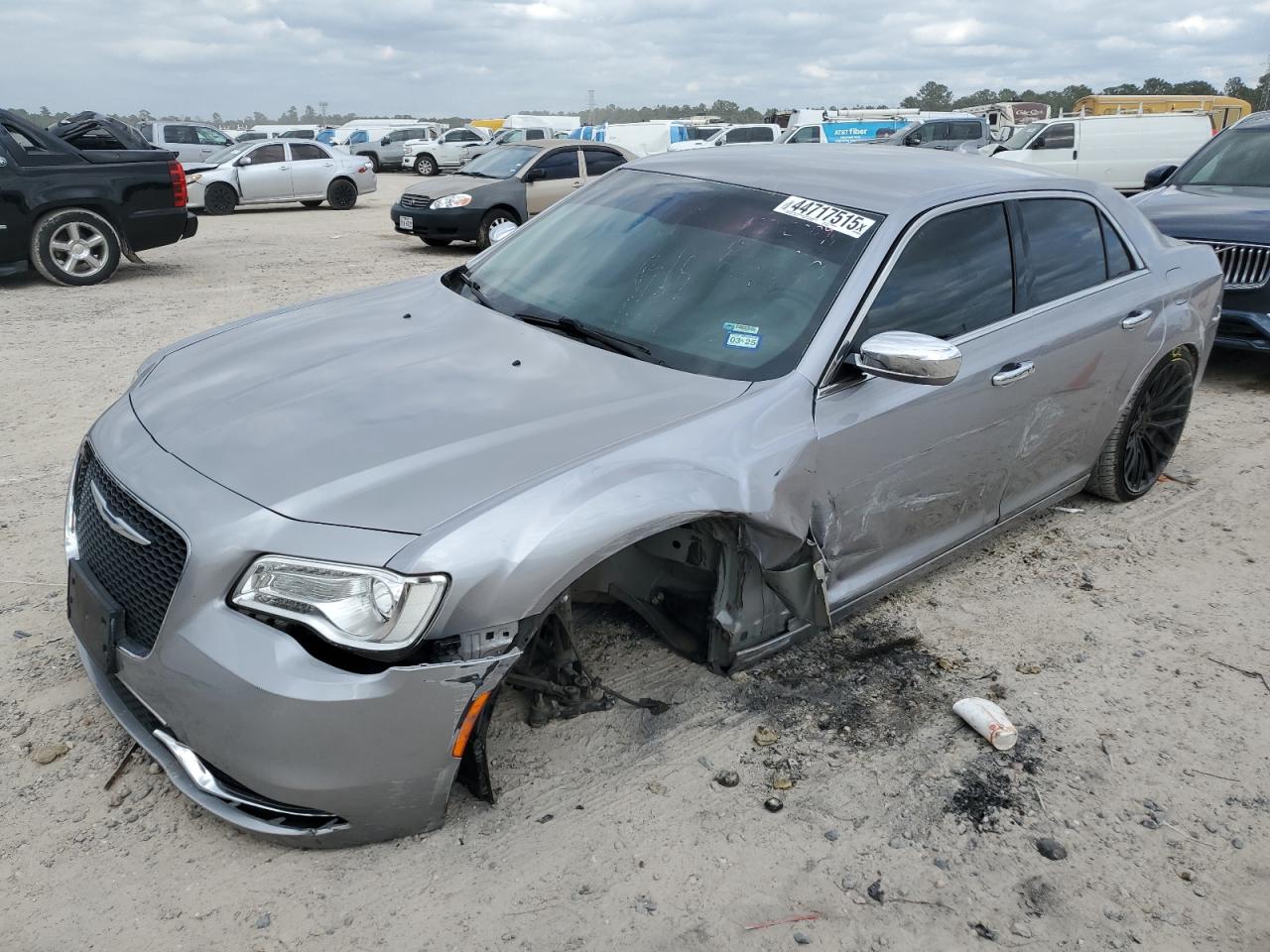 CHRYSLER 300 LIMITE 2015