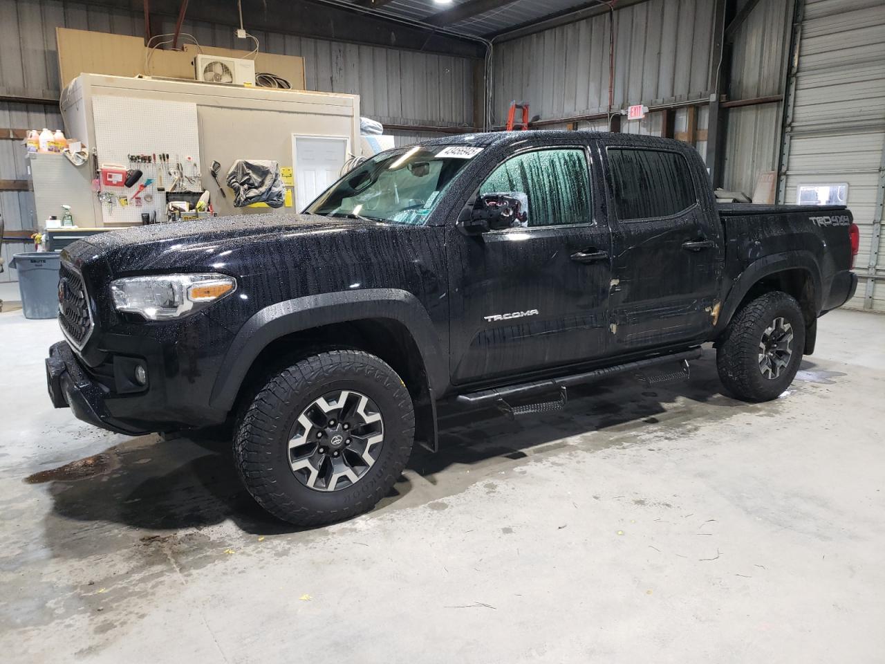 TOYOTA TACOMA DOU 2018