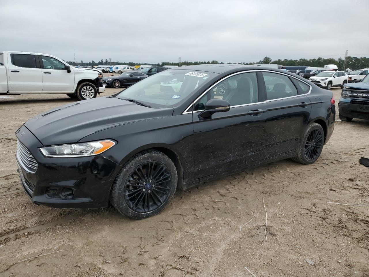 FORD FUSION SE 2016