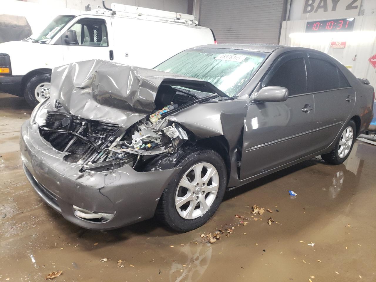 TOYOTA CAMRY LE 2005