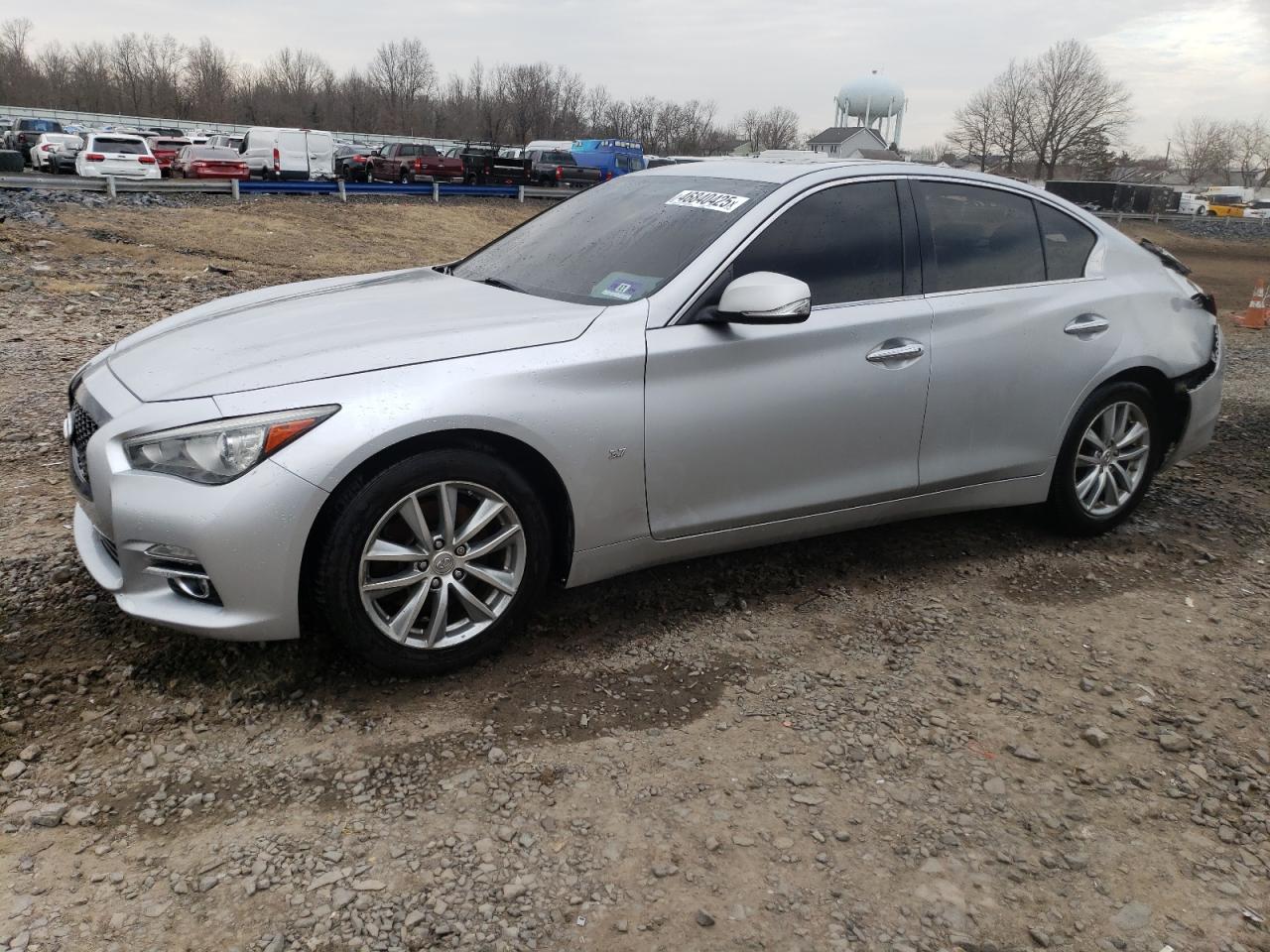 INFINITI Q50 BASE 2015
