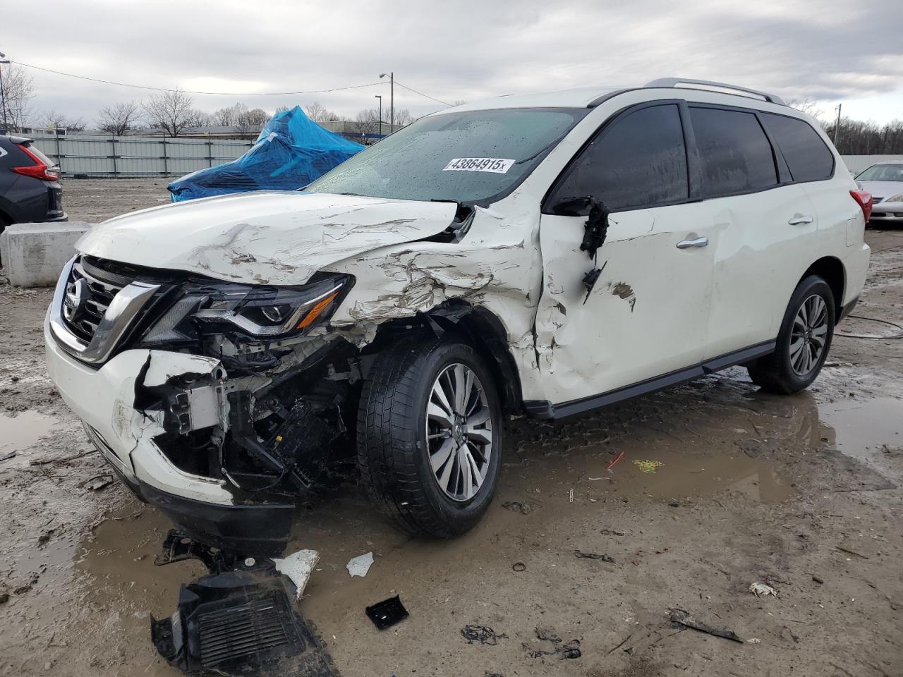 NISSAN PATHFINDER 2019