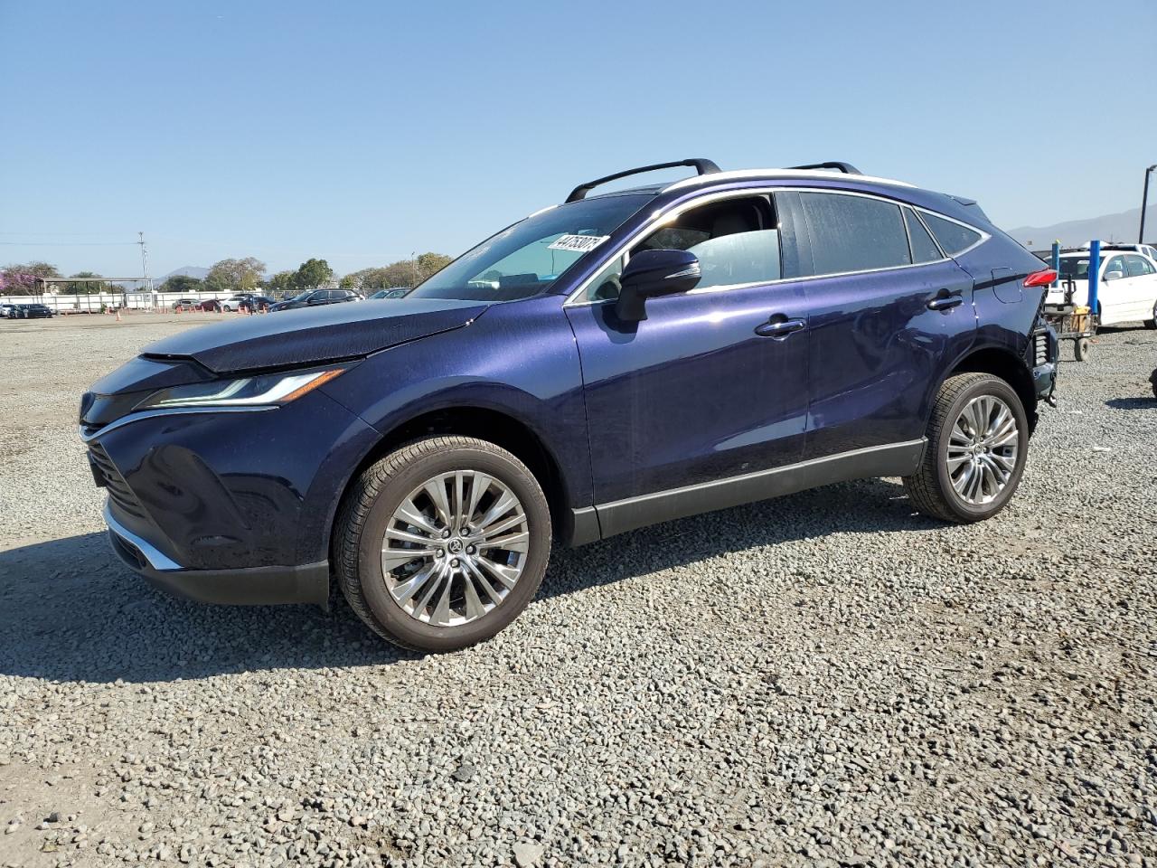 TOYOTA VENZA LE 2024