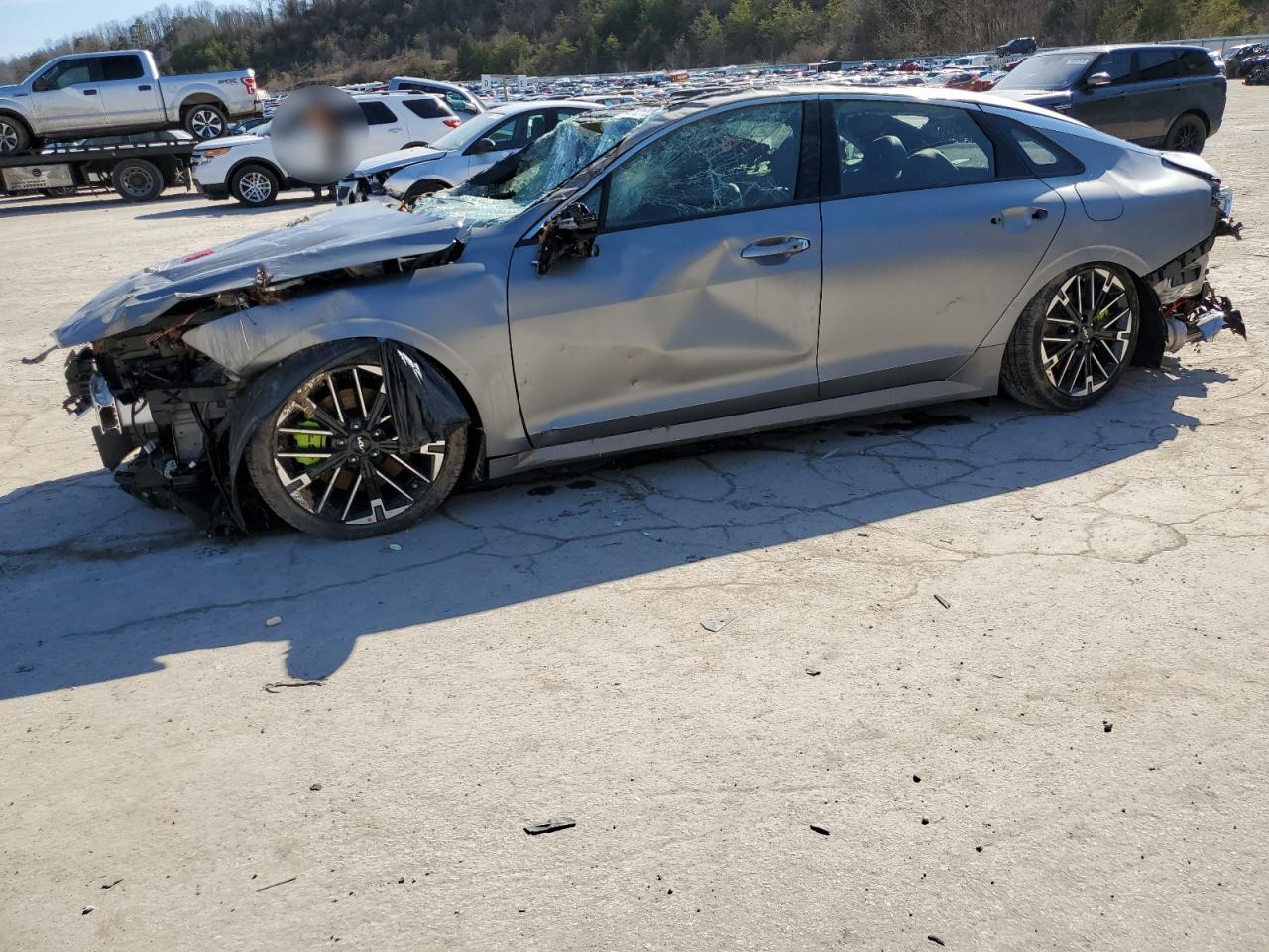 KIA K5 GT 2025