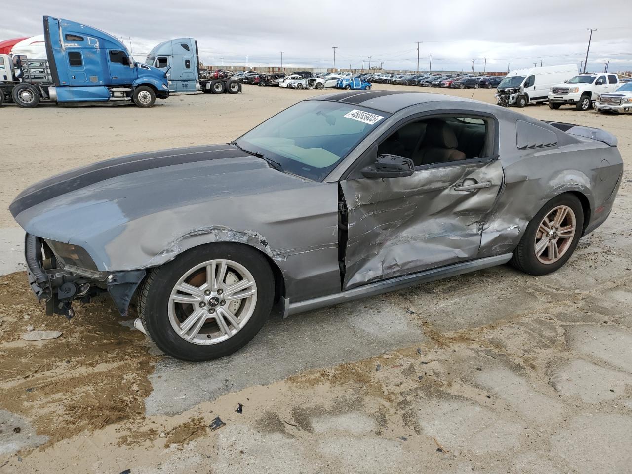 FORD MUSTANG 2010