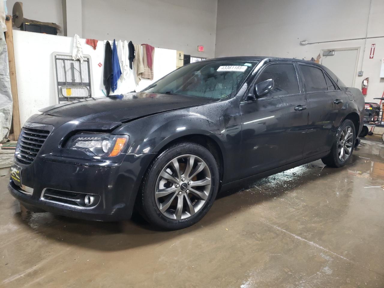 CHRYSLER 300 2014
