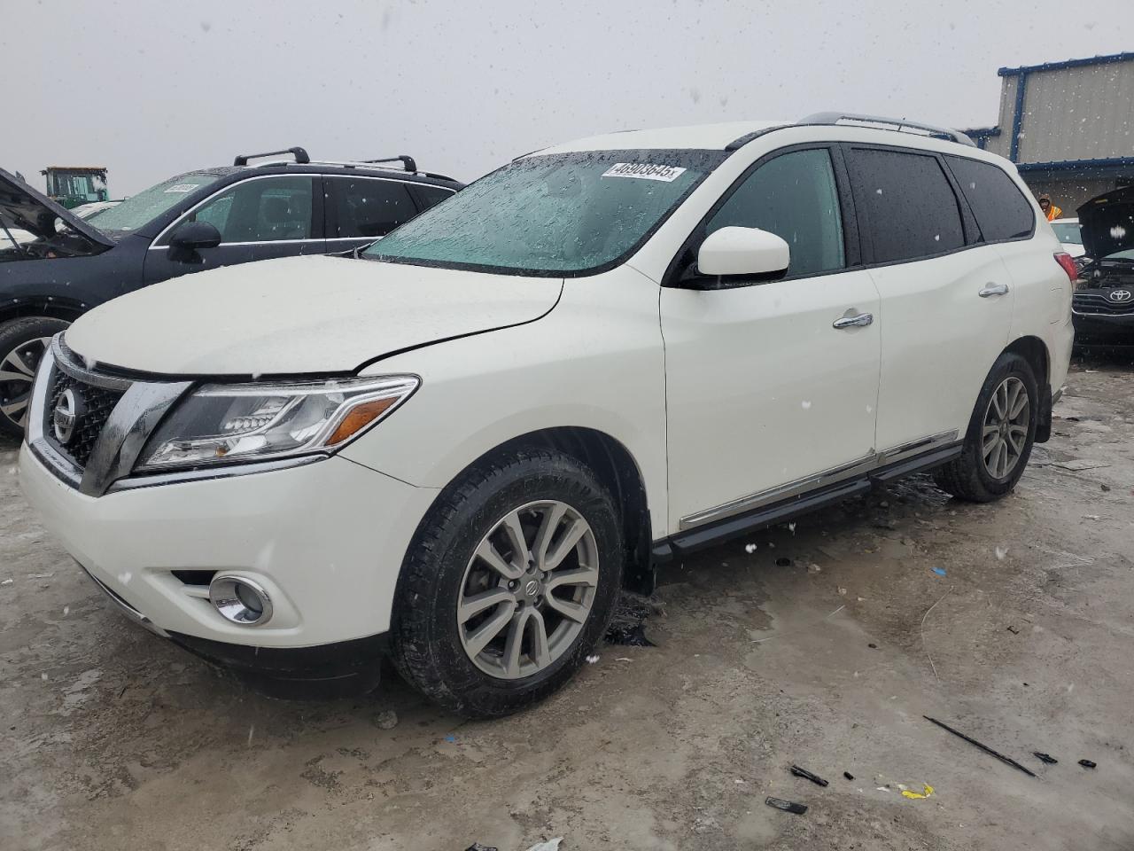 NISSAN PATHFINDER 2016