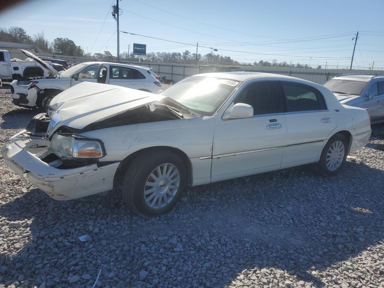 LINCOLN TOWN CAR S 2005