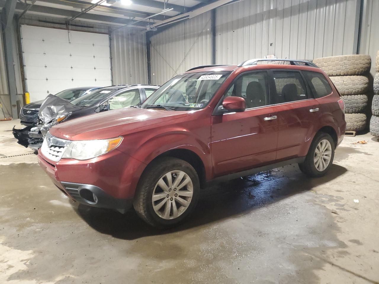 SUBARU FORESTER 2011