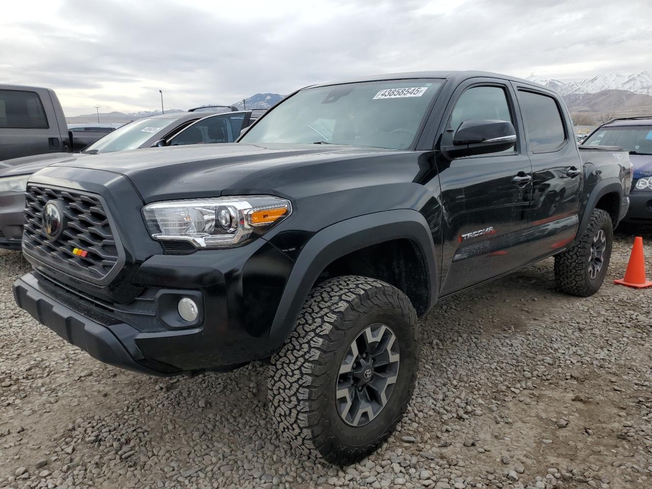 TOYOTA TACOMA DOU 2022