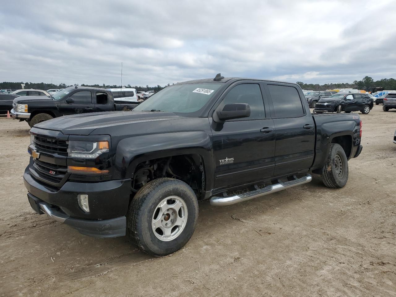 CHEVROLET SILVERADO 2017