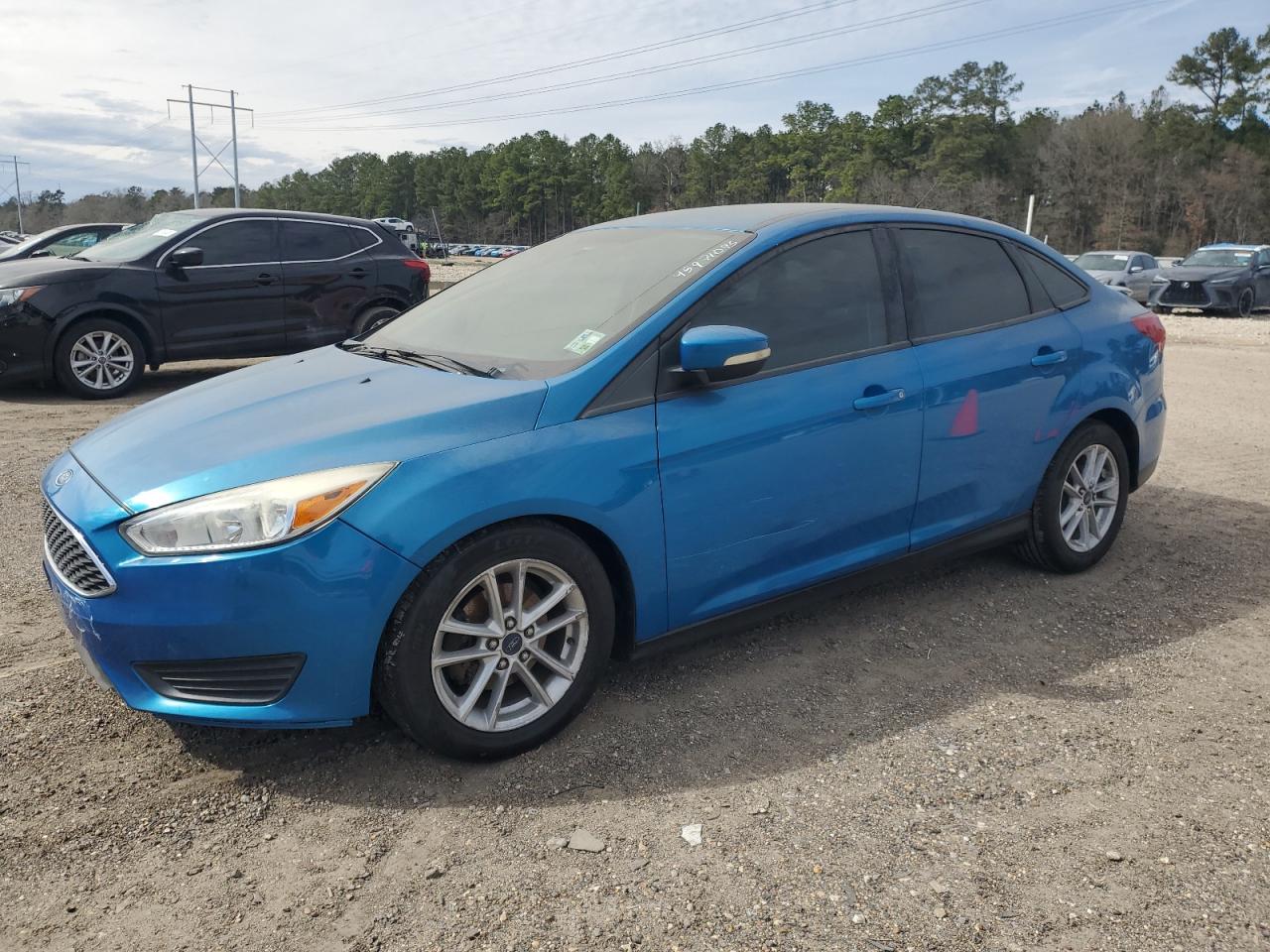 FORD FOCUS SE 2015