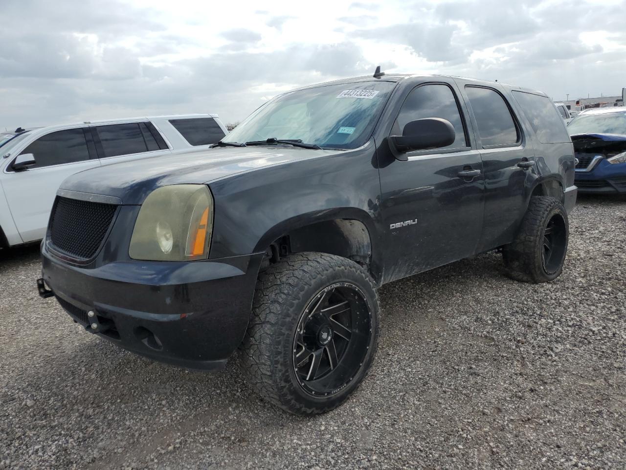 GMC YUKON DENA 2012