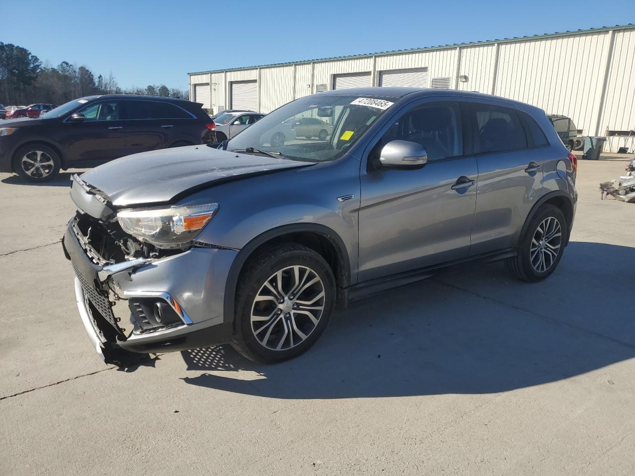 MITSUBISHI OUTLANDER 2018