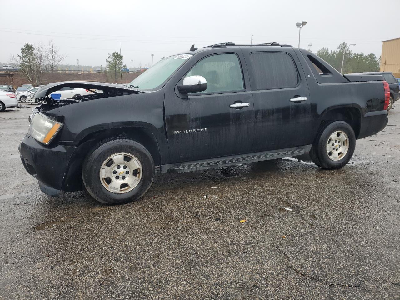CHEVROLET AVALANCHE 2011
