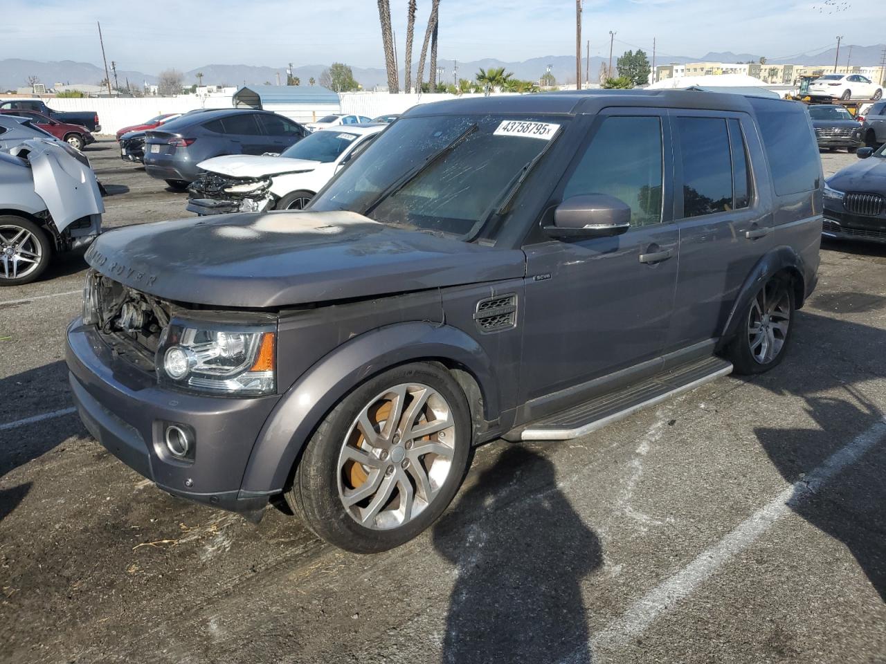 LAND ROVER LR4 HSE 2016