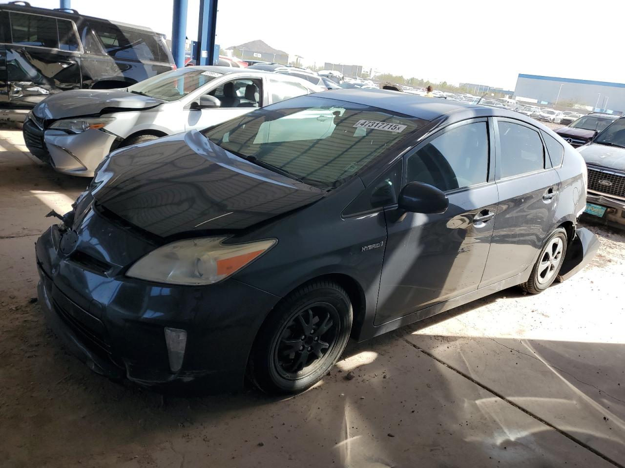 TOYOTA PRIUS 2013