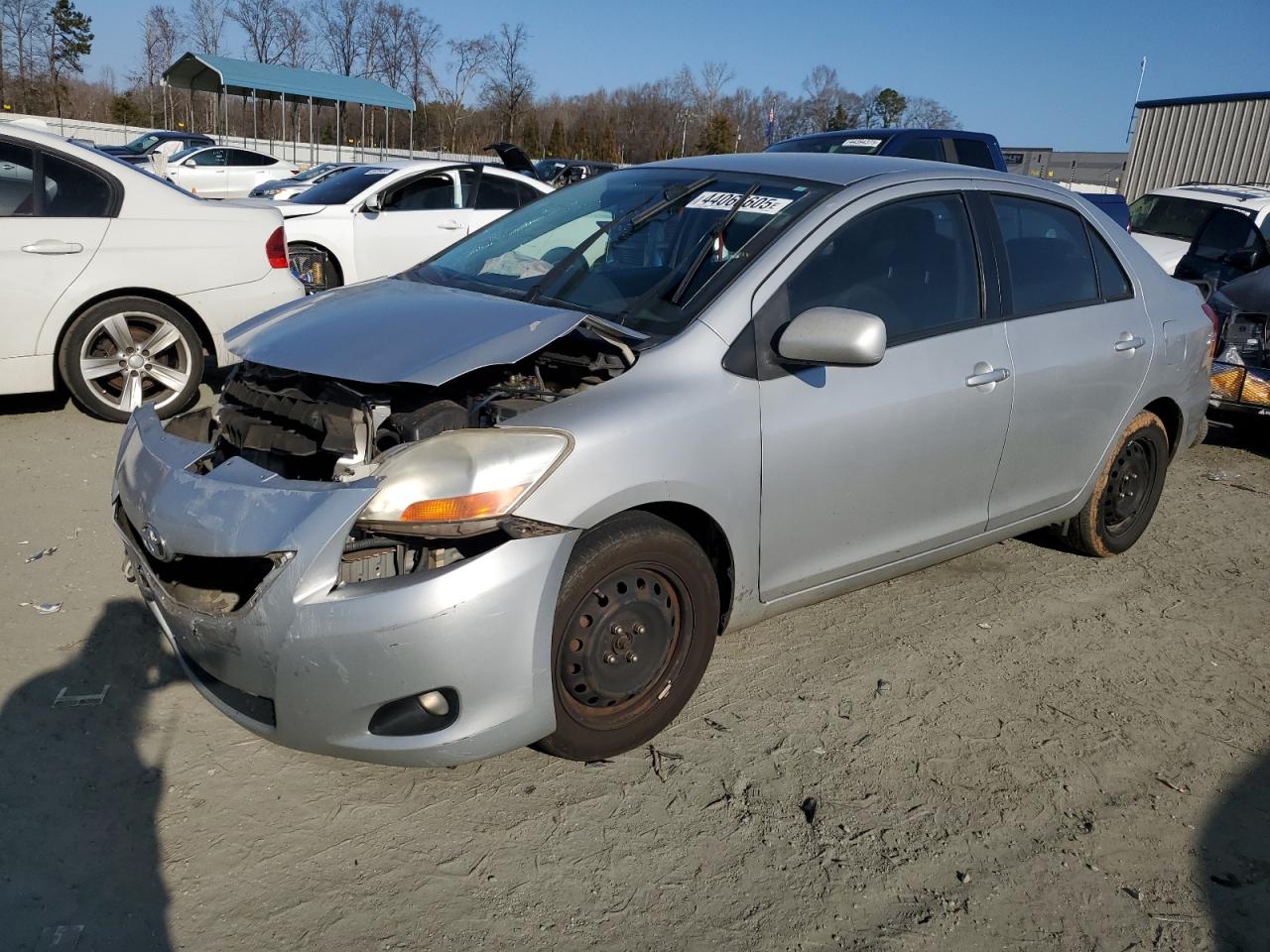 TOYOTA YARIS 2009