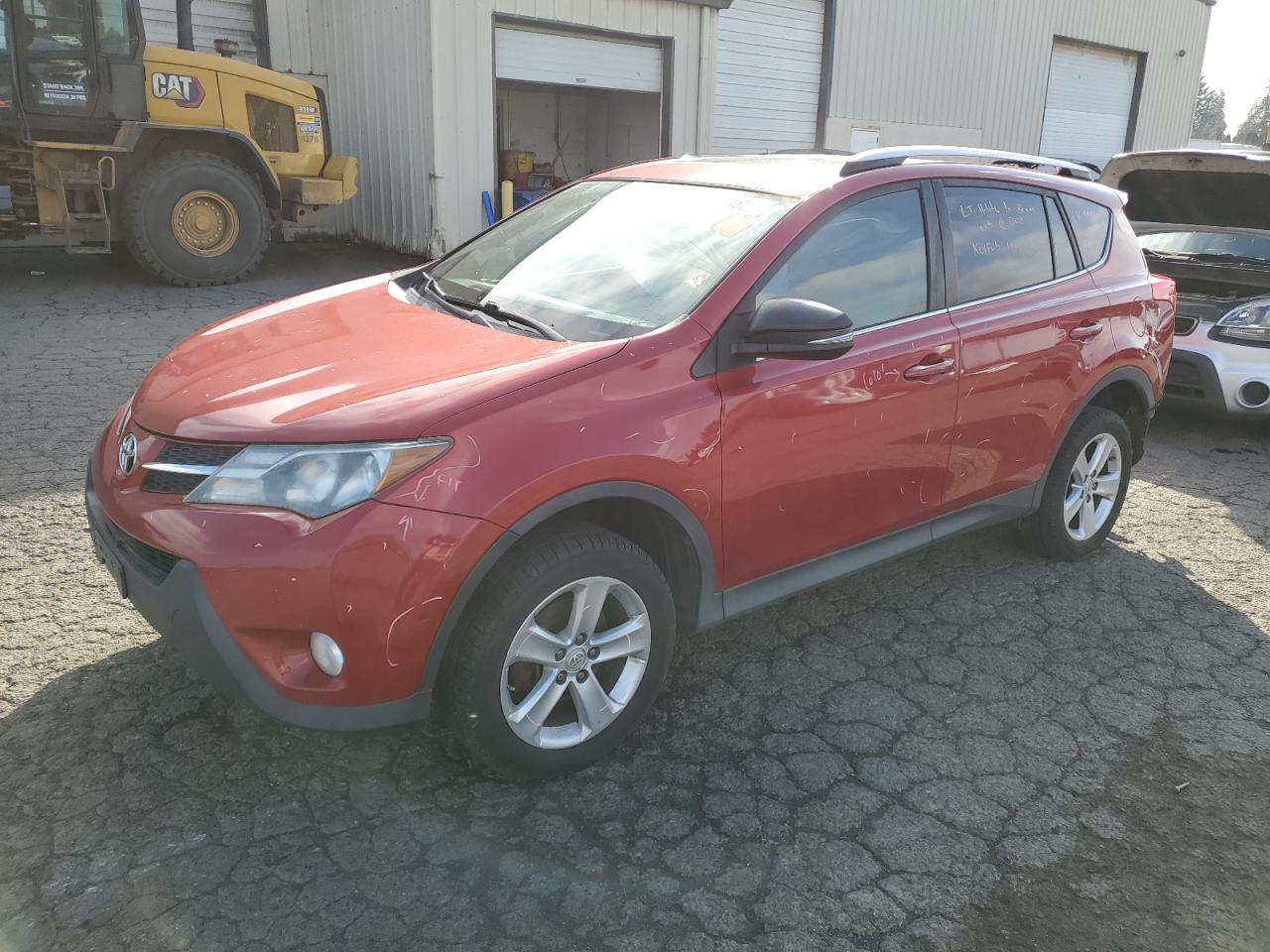 TOYOTA RAV4 XLE 2013