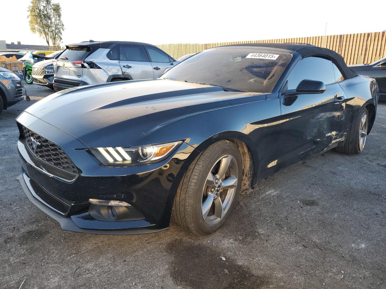 FORD MUSTANG 2017