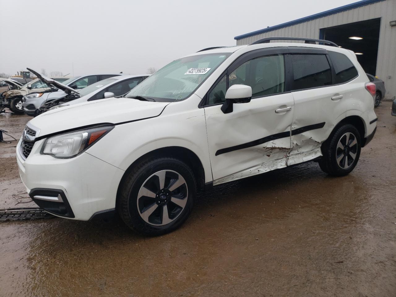 SUBARU FORESTER 2 2018