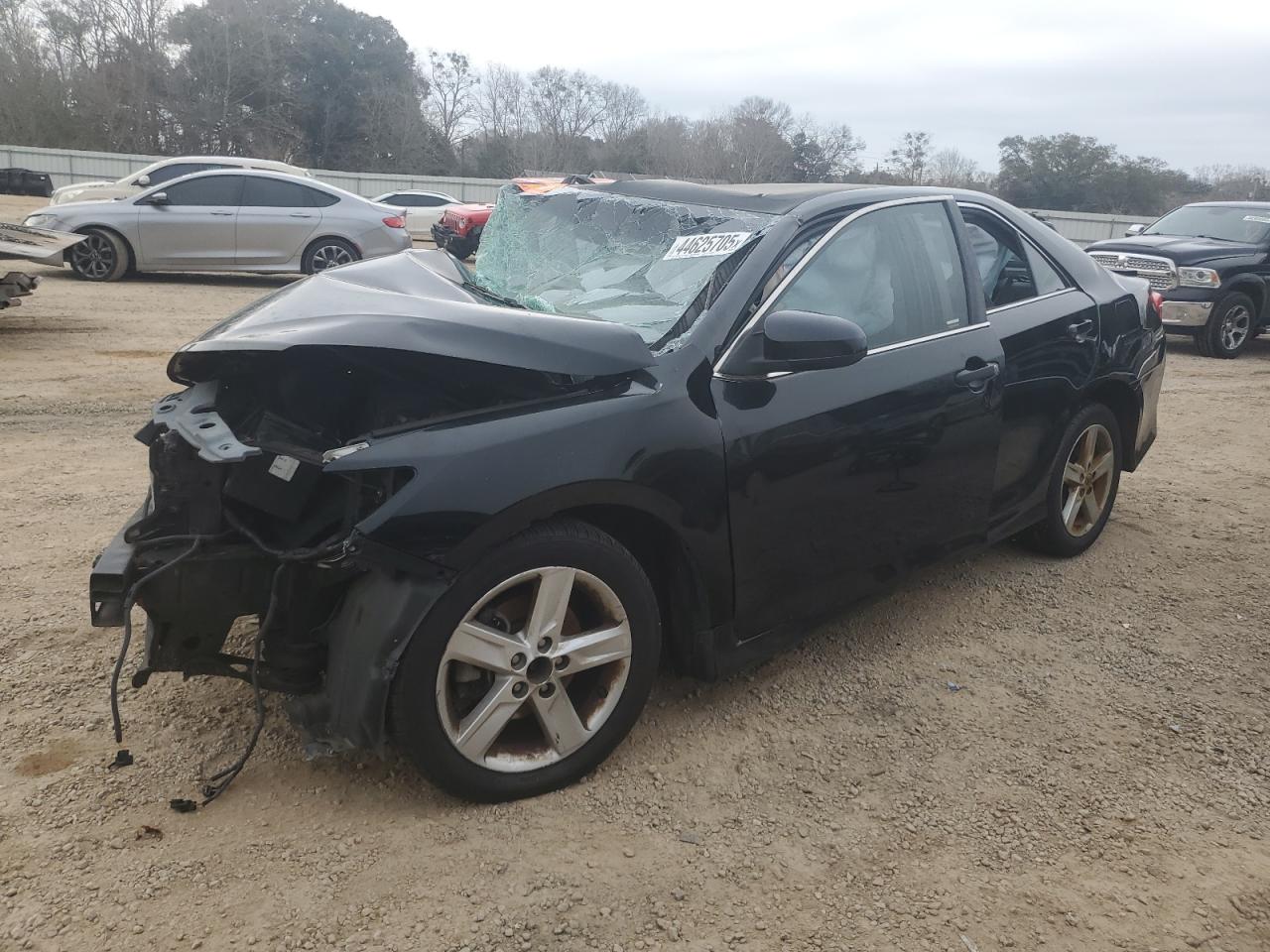 TOYOTA CAMRY BASE 2012