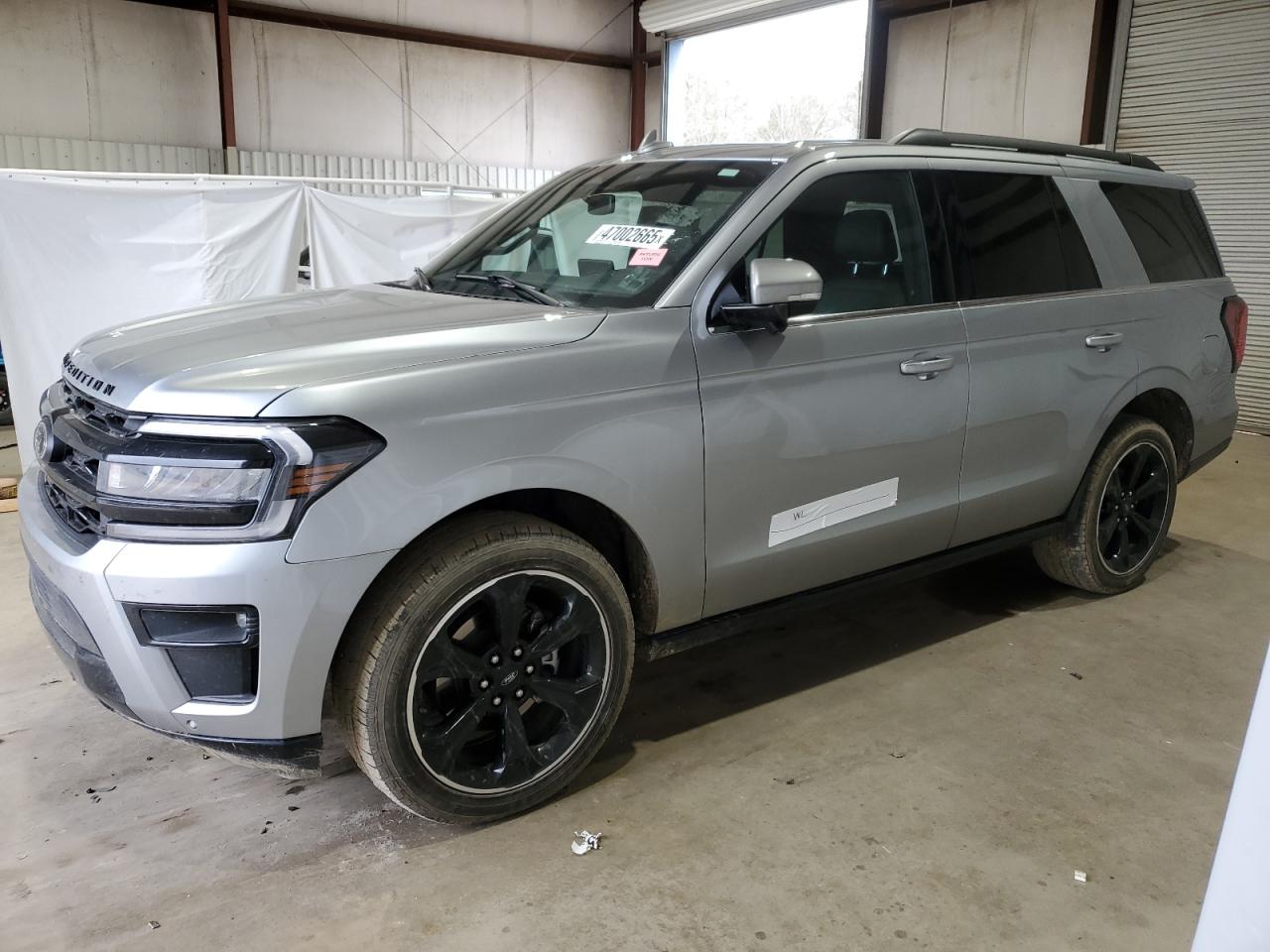 FORD EXPEDITION 2023