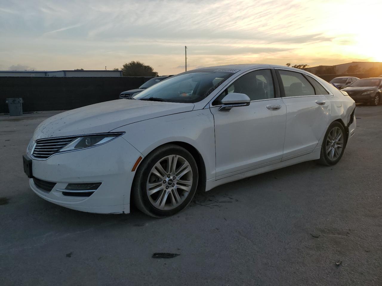 LINCOLN MKZ 2016