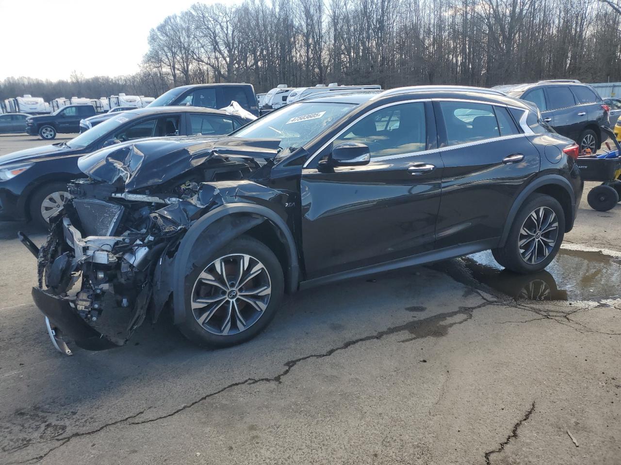 INFINITI QX30 BASE 2018