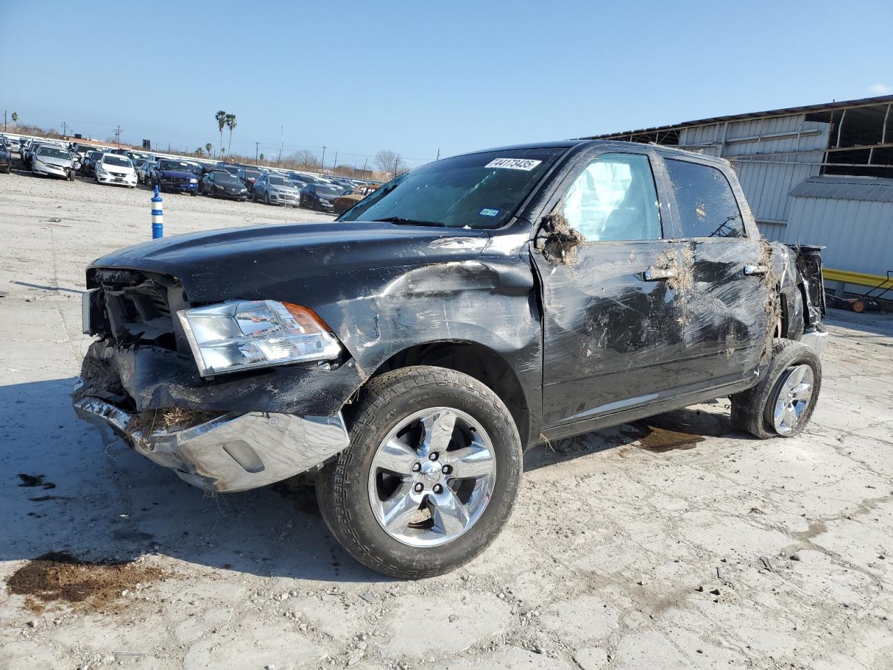 RAM 1500 SLT 2017