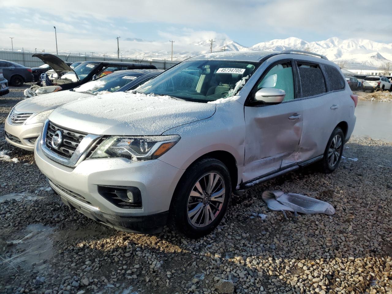NISSAN PATHFINDER 2018