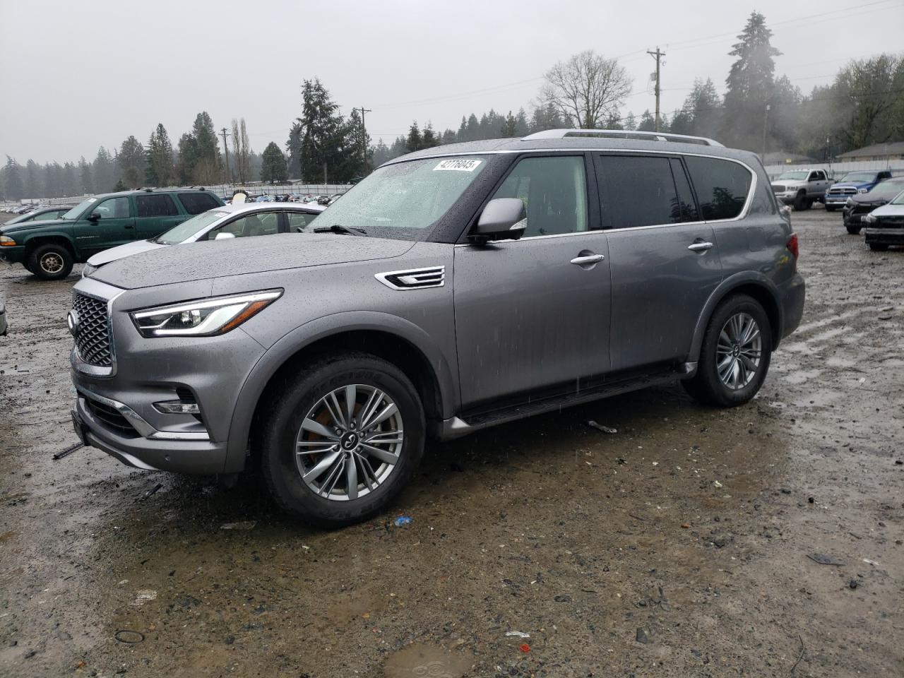 INFINITI QX80 LUXE 2021