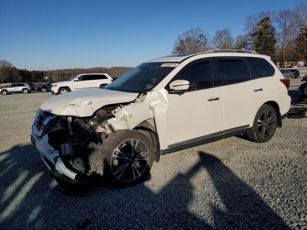 NISSAN PATHFINDER 2017