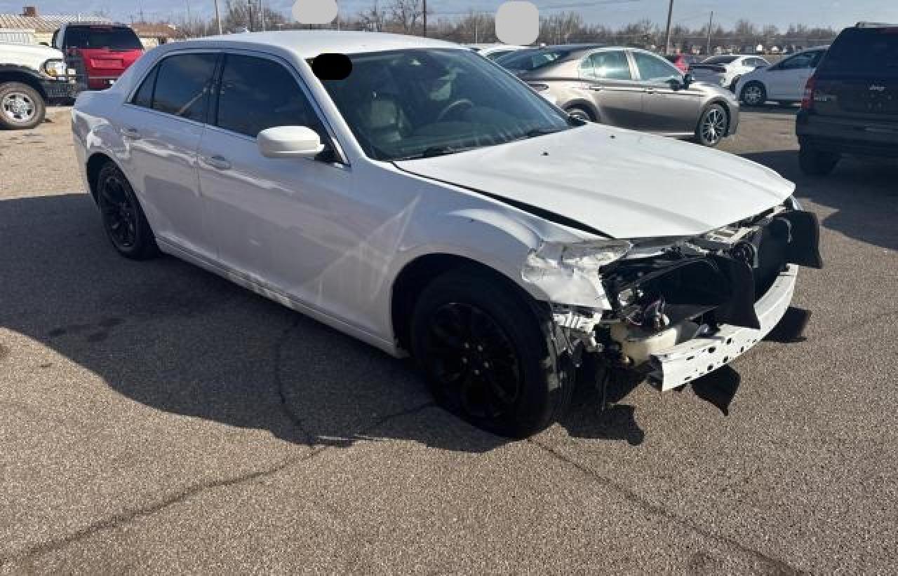 CHRYSLER 300 LIMITE 2016