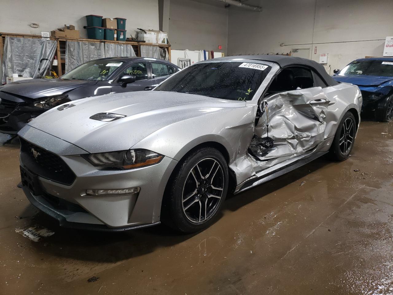FORD MUSTANG 2020