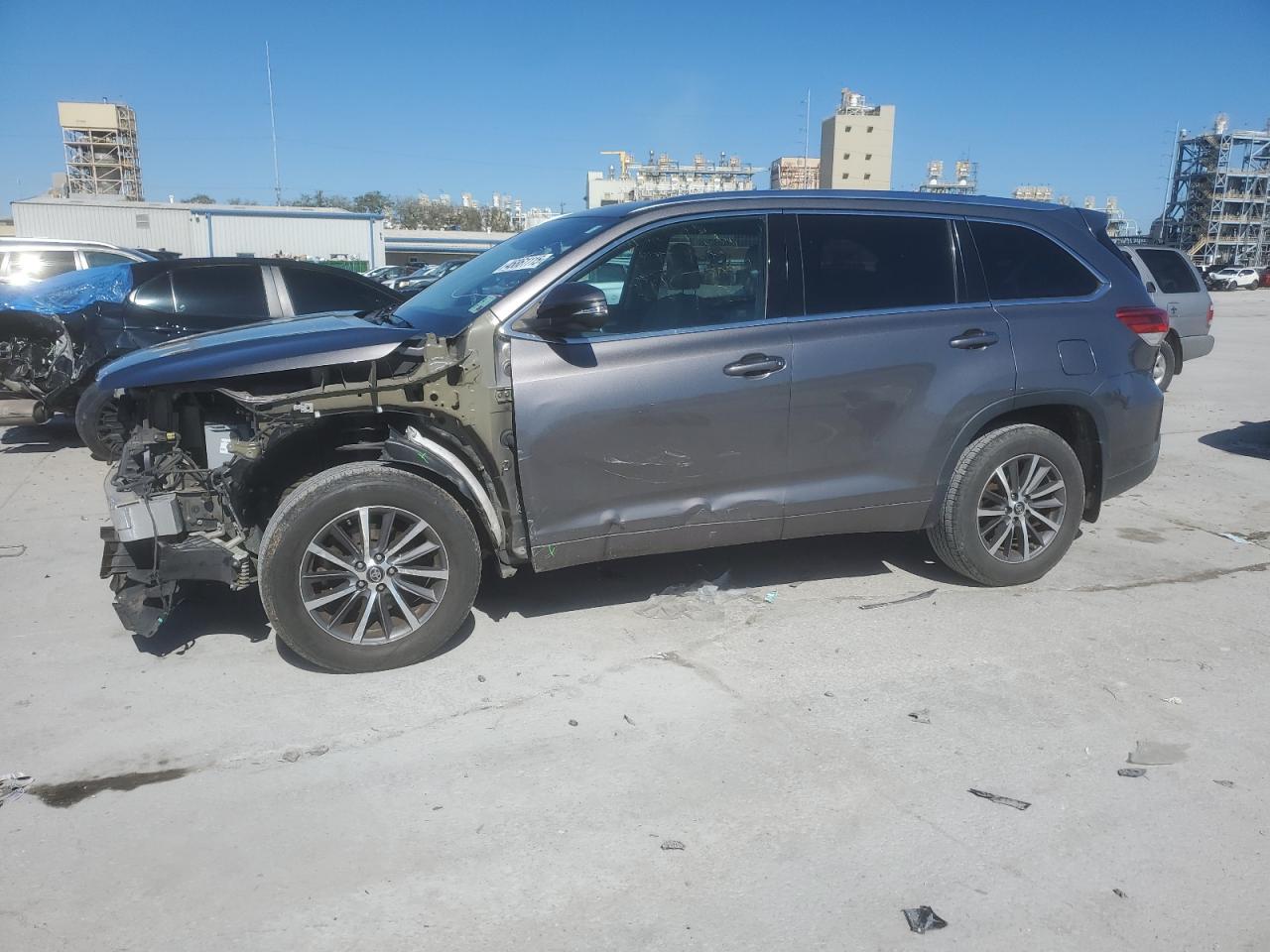 TOYOTA HIGHLANDER 2017