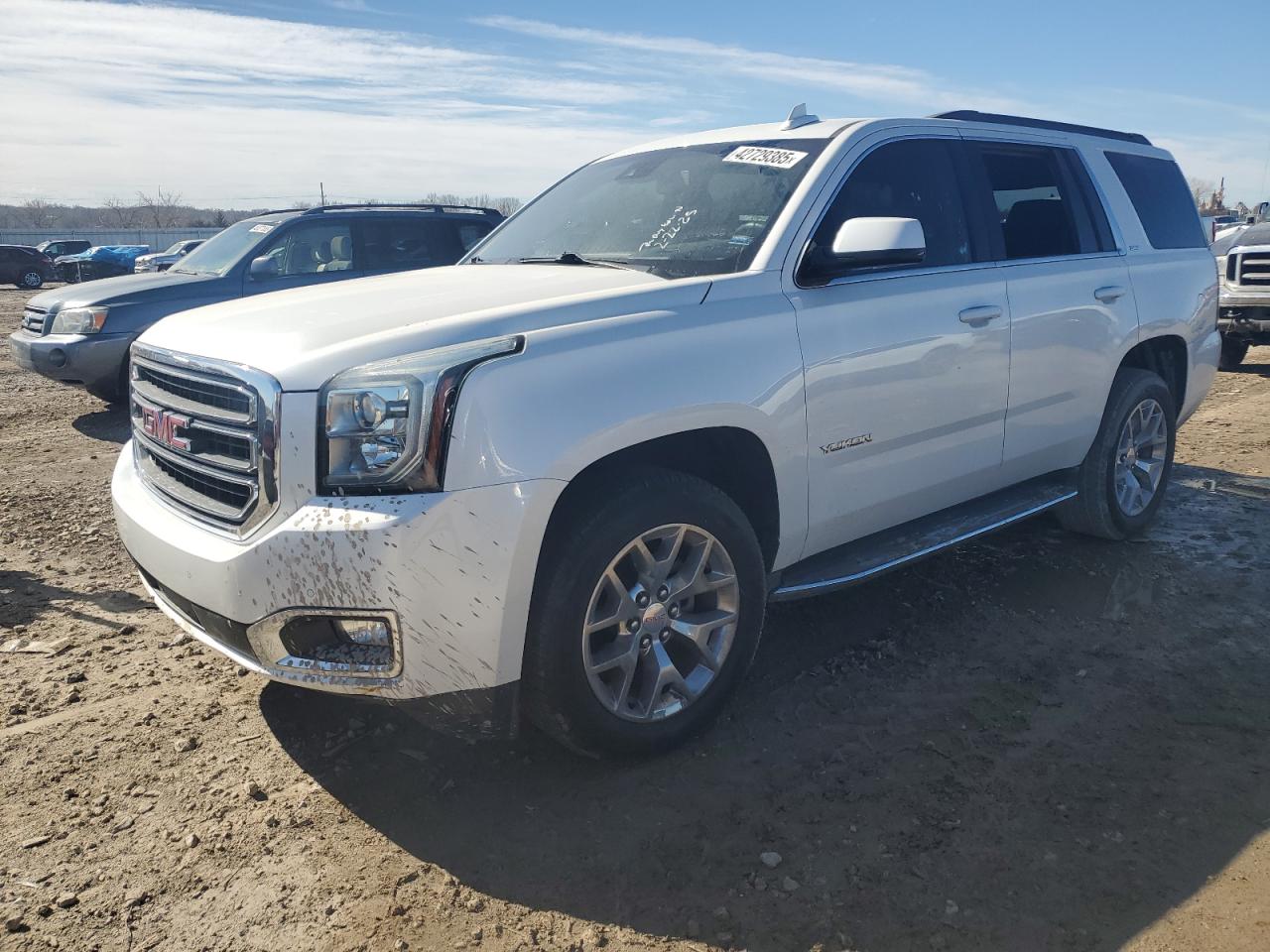 GMC YUKON SLT 2016