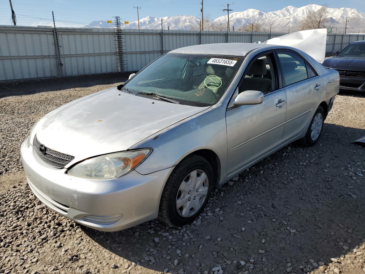 TOYOTA CAMRY LE 2004