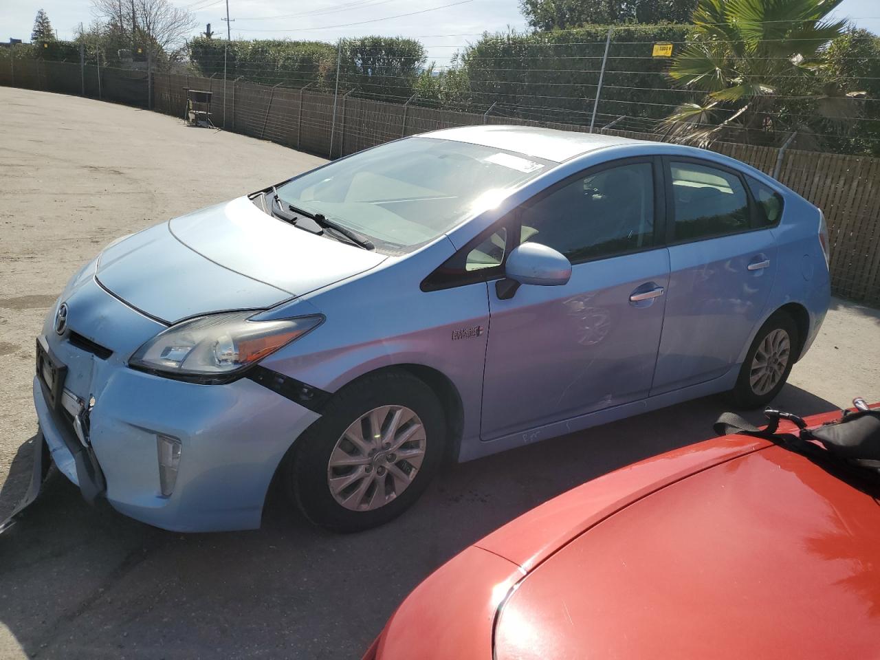TOYOTA PRIUS PLUG 2012